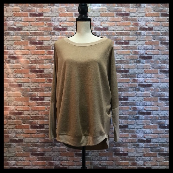 Areve Sweaters - A’Reve Hi-Low Rounded Hem Sweater